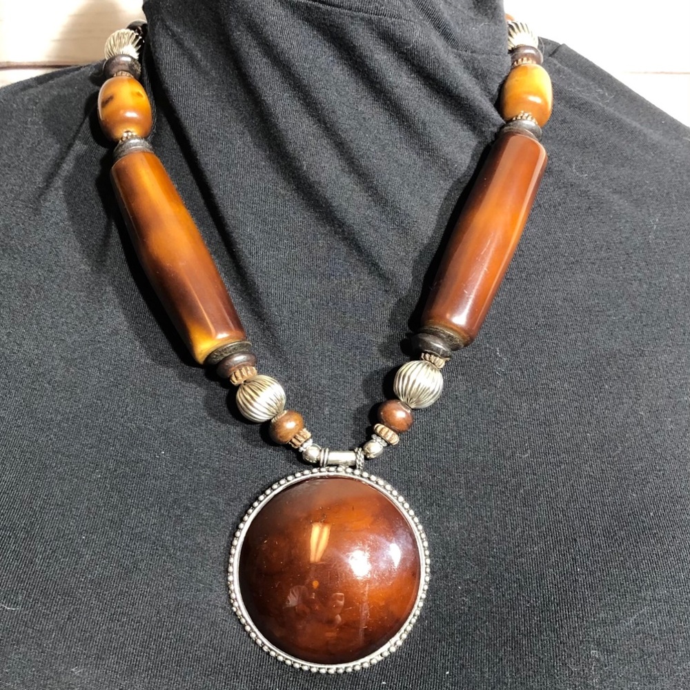 Vintage 90’s Tortiseshell Look Necklace